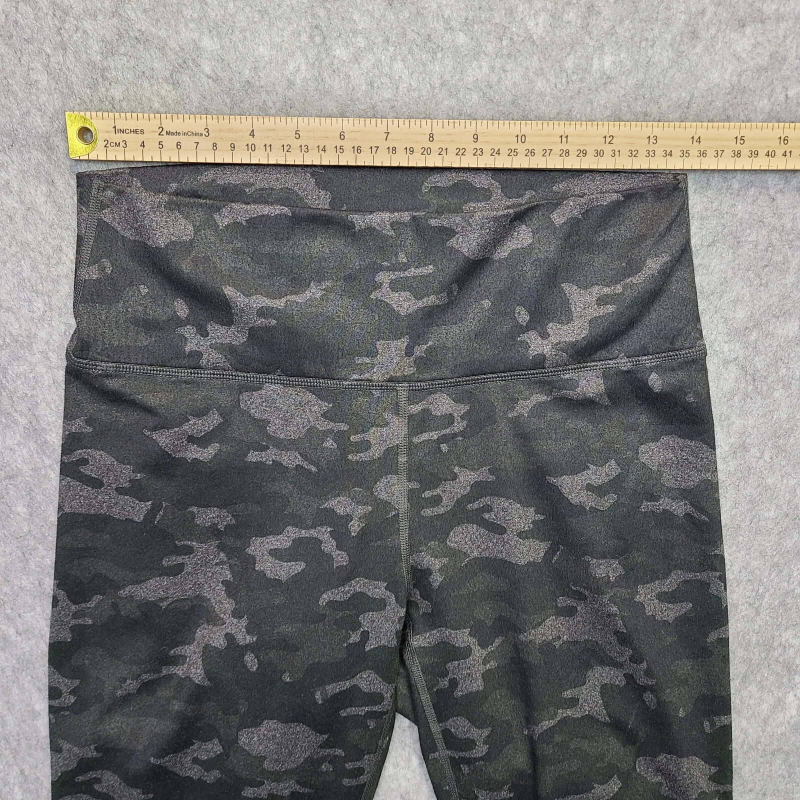 fabletics powerhold camo gym running hiking leggings