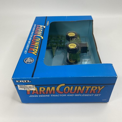 ERTL Farm Country 1/64 Scale John Deere 8560 Tractor & Implement Set #5805 NEW! - Picture 14 of 17