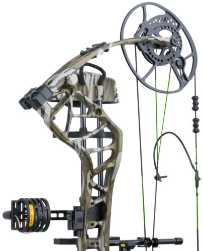 Bear Gamekeeper RTH Mossy Oak Bottomland RH 70# - Picture 2 of 4