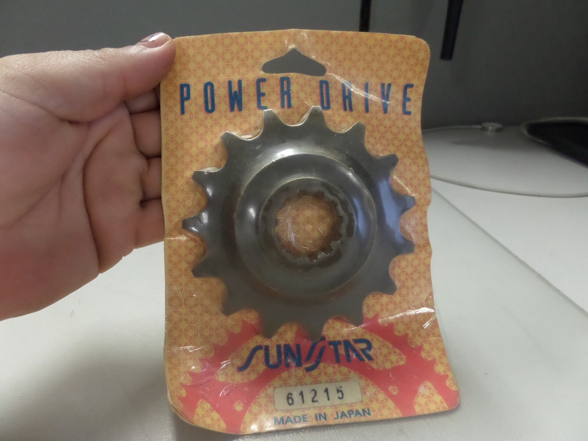 1215様 NOS Power Drive 630 Front sprocket 15T Fits Kawasaki 1986