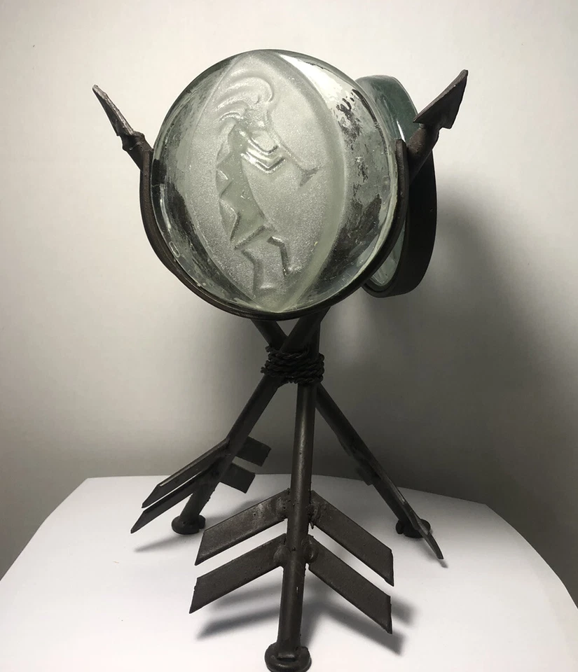 Candelabro Kokopelli Southwestern Glass Tile 3 flechas cruzadas de hierro Foto 2 de 4