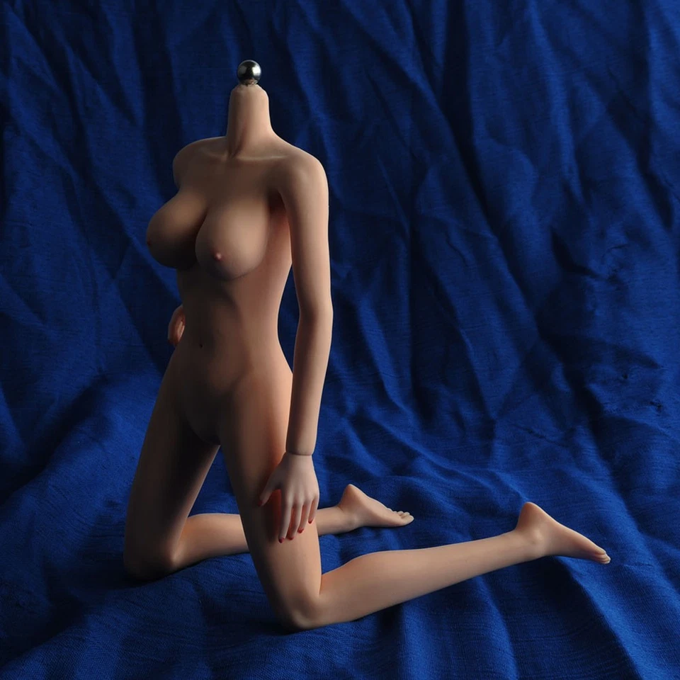 JIAOU DOLL JOQ-07F 1/6 Female Pink Big Bust Seamless Body For 12" Action Figure - Image 3 of 4