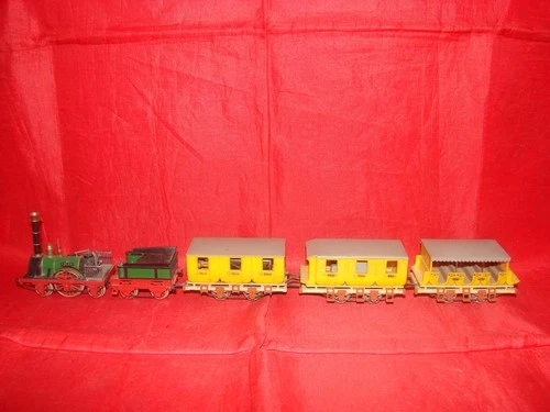 TRIX HO TRAIN ADLER 1530 ELECTRIC TRAIN LOCOMOTIVE TENDER CARS