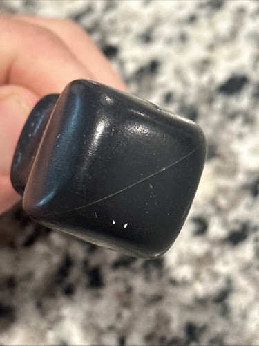 Snap-on SSDP22 Stubby Phillips Screwdriver No.2 Black Hard Handle 2" USA Made - Picture 6 of 7