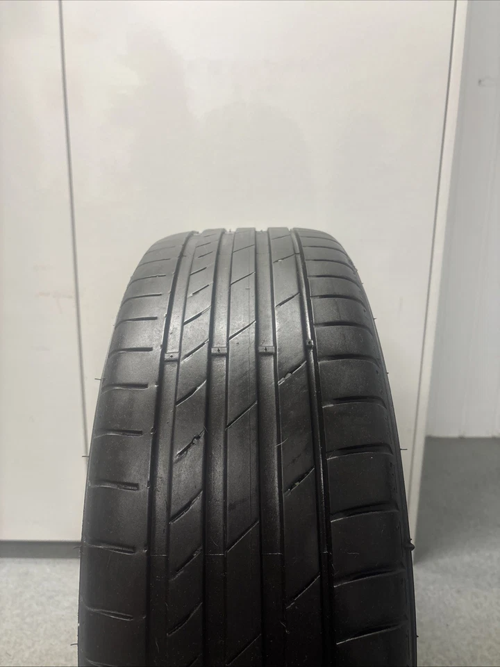 Kumho Ecsta PS71 BMW Rated 205/60/16 96V XL X1 With 5.4mm Dot 25 - Image 3 of 4