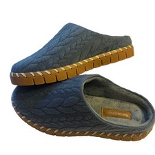 Muk Luks Quilted Clog Slipper Size 6 Dark Blue - READ