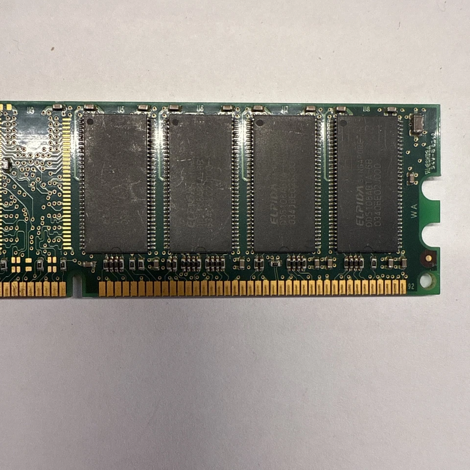 ELPIDA 256MB SDRAM PC133U CL3 168-Pin DIMM ( P/N: MC-4532CD647XF-A75 ) - Image 4 of 4