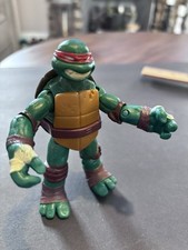 Teenage Mutant Ninja Turtles Raphael Action Figure 4.5 Playmates 2012