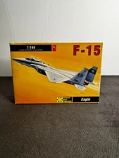 F-15 Eagle Model Kit (P8), Hobby Craft,  1:144