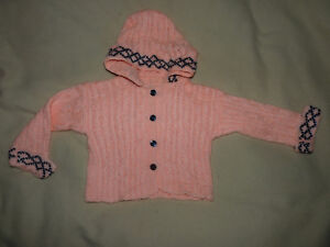 Gilet Cardigan Boutonne A Capuche Tricot Rose Et Noir Bebe Fille 6 9 Mois Be Ebay