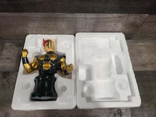 Marvel Bowen Mini-Bust Nova the Human Rocket #2439/2500 - Picture 7 of 12