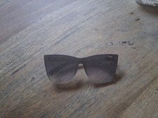 Quay Sunglasses Womens Oversized Come Thru 1212 Black Frame Fade Lenses Cat Eye