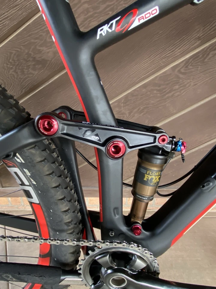 Bicicleta de montaña grande de fibra de carbono Niner RKT 9 RDO 2018 Foto 4 de 4