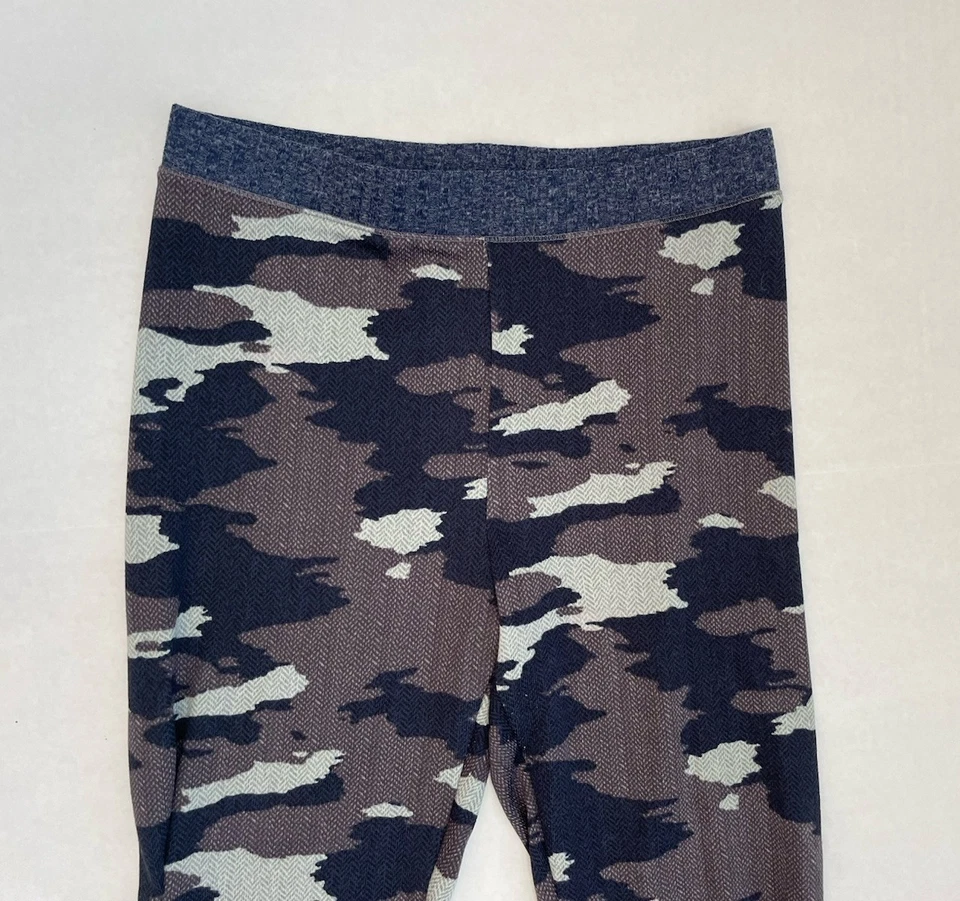 Leggings Cuddl Dubs pequeños grises para mujer camuflaje Foto 2 de 3