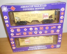 RMT Ready Made Trains 96388 Piels Beer Brooklyn New York Hopper 2 Car O-27 Gauge
