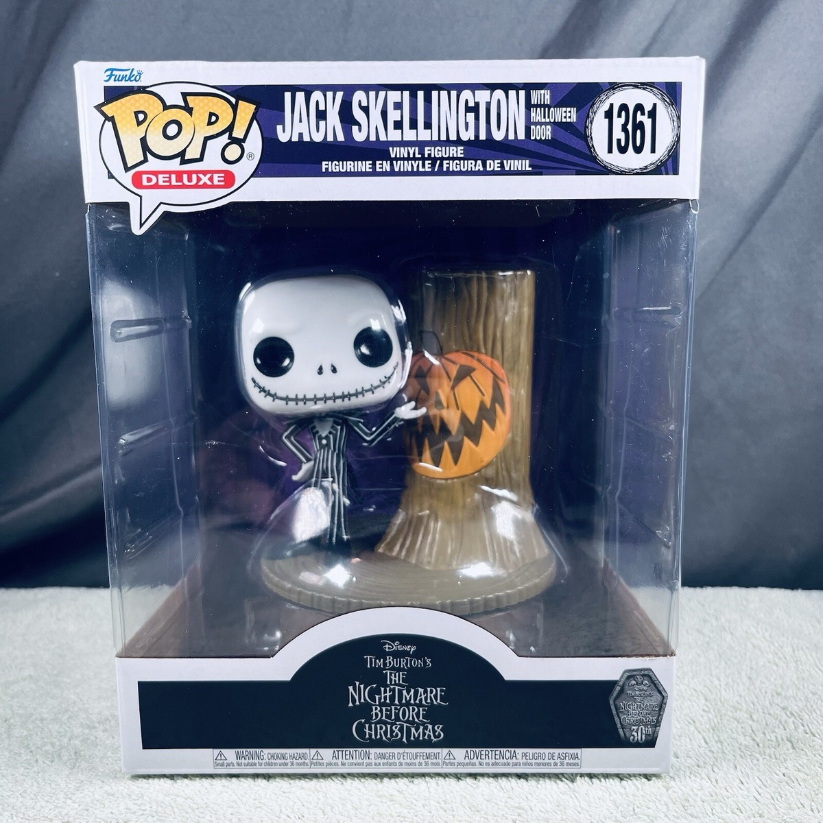 Funko Pop! Deluxe: Disney - Jack Skellington with Halloween Door