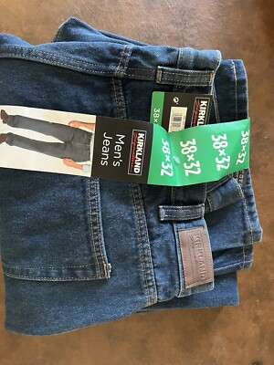 Kirkland Signature Men's Jeanswear Relaxed Fit Jeans, Size 38x32, Color Blue