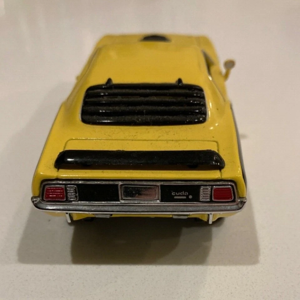1971 PLYMOUTH CUDA 440-1996 MATCHBOX MODELS OF YESTERYEAR 1:43 SCALE YMC02-M New - Image 3 of 4