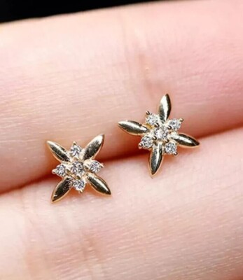 0.15 CT Round Cut EF VSSI Lab Grown Diamond Women's Stud Earring 14K Yellow Gold