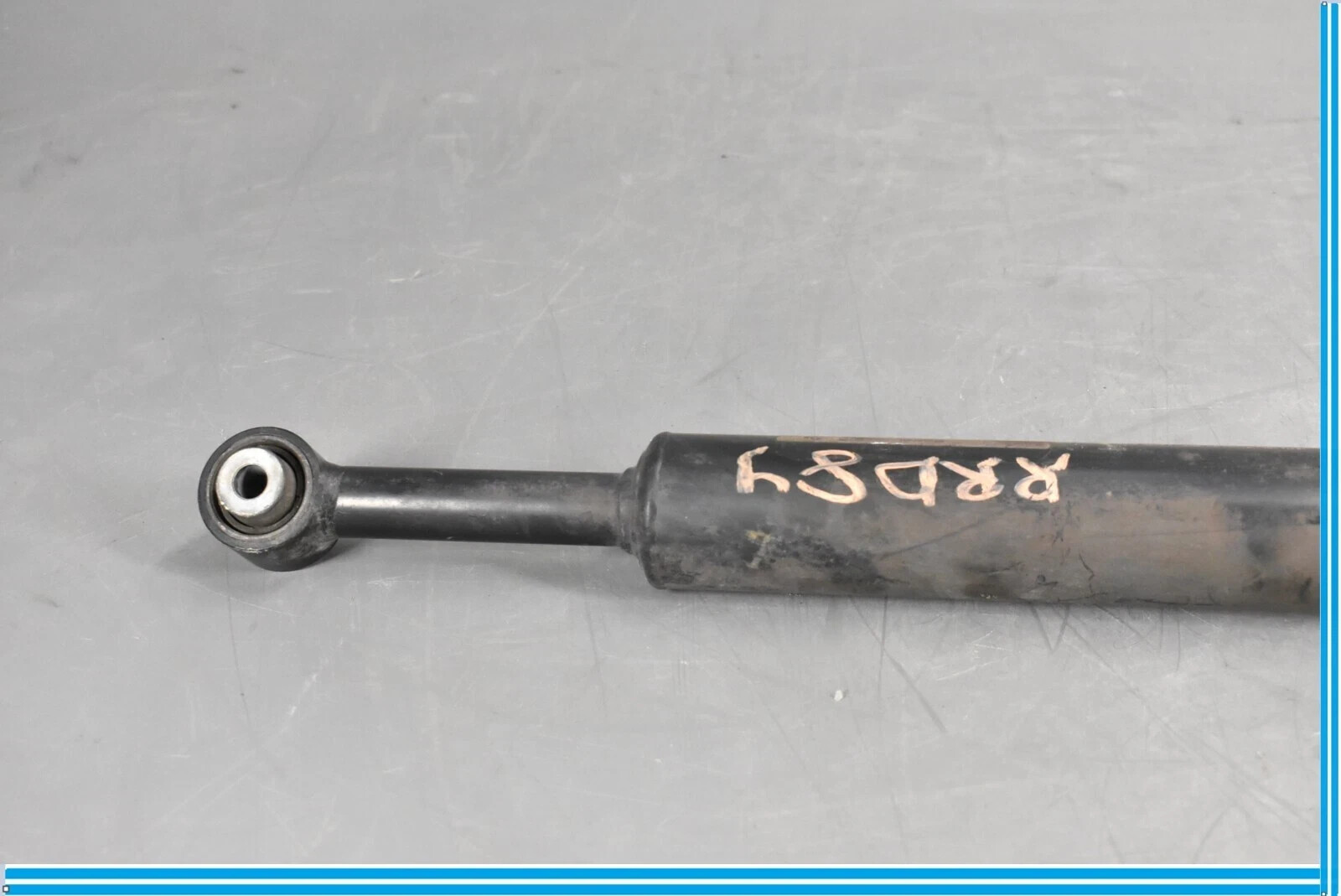 14-24 Maserati Ghibli Quattroporte Rear Left or Right Shock Strut Absorber OEM