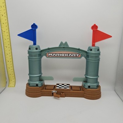 Hot Wheels Mario Kart Circuit Replacement Finish Line Castle Parts Flags GCP27