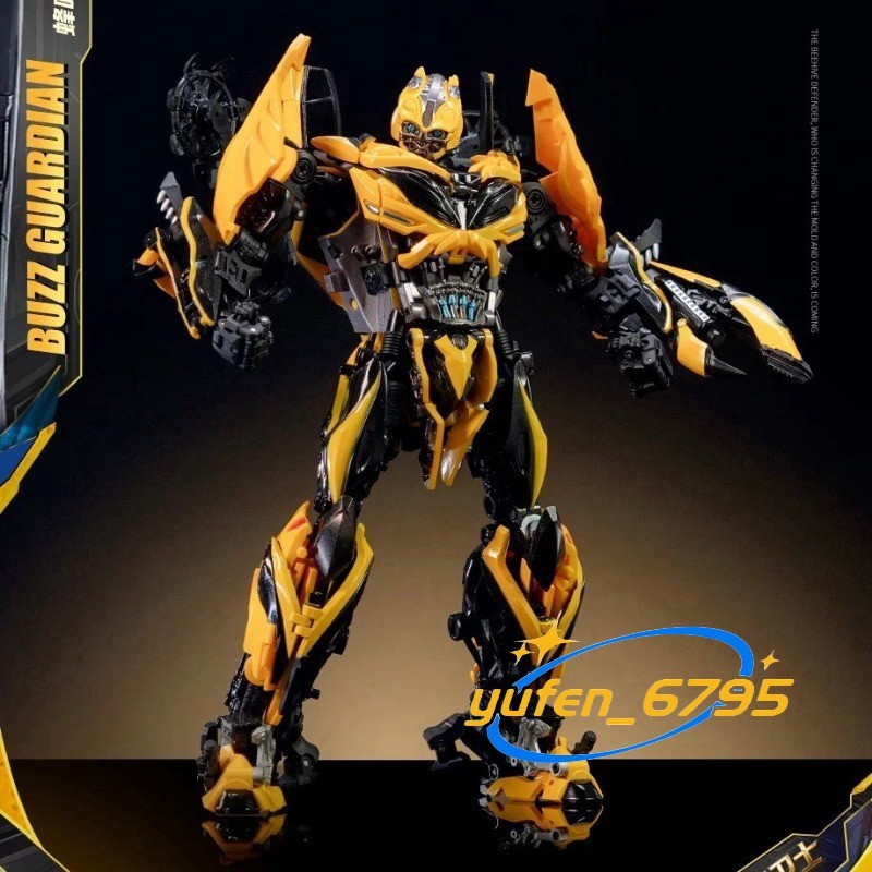 Unique Toys R-11 Buzz Guardian  Action Figure Robot Toy
