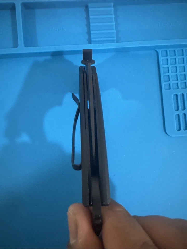 Cuchillo Plegable Kubey Rogue Pikal 3" Negro 14C28N Sandvik Hoja de Acero Mango G10 Foto 3 de 4