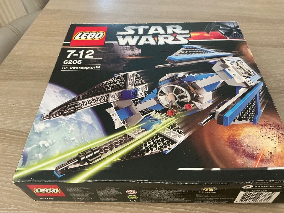 LEGO Star Wars 6206 TIE Interceptor, photo 4 sur 5