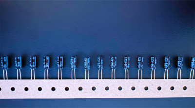 25Pcs UKL1A470MDD1TD Nichicon Radial Electrolytic Capacitor 47uF 10V 5x12.5