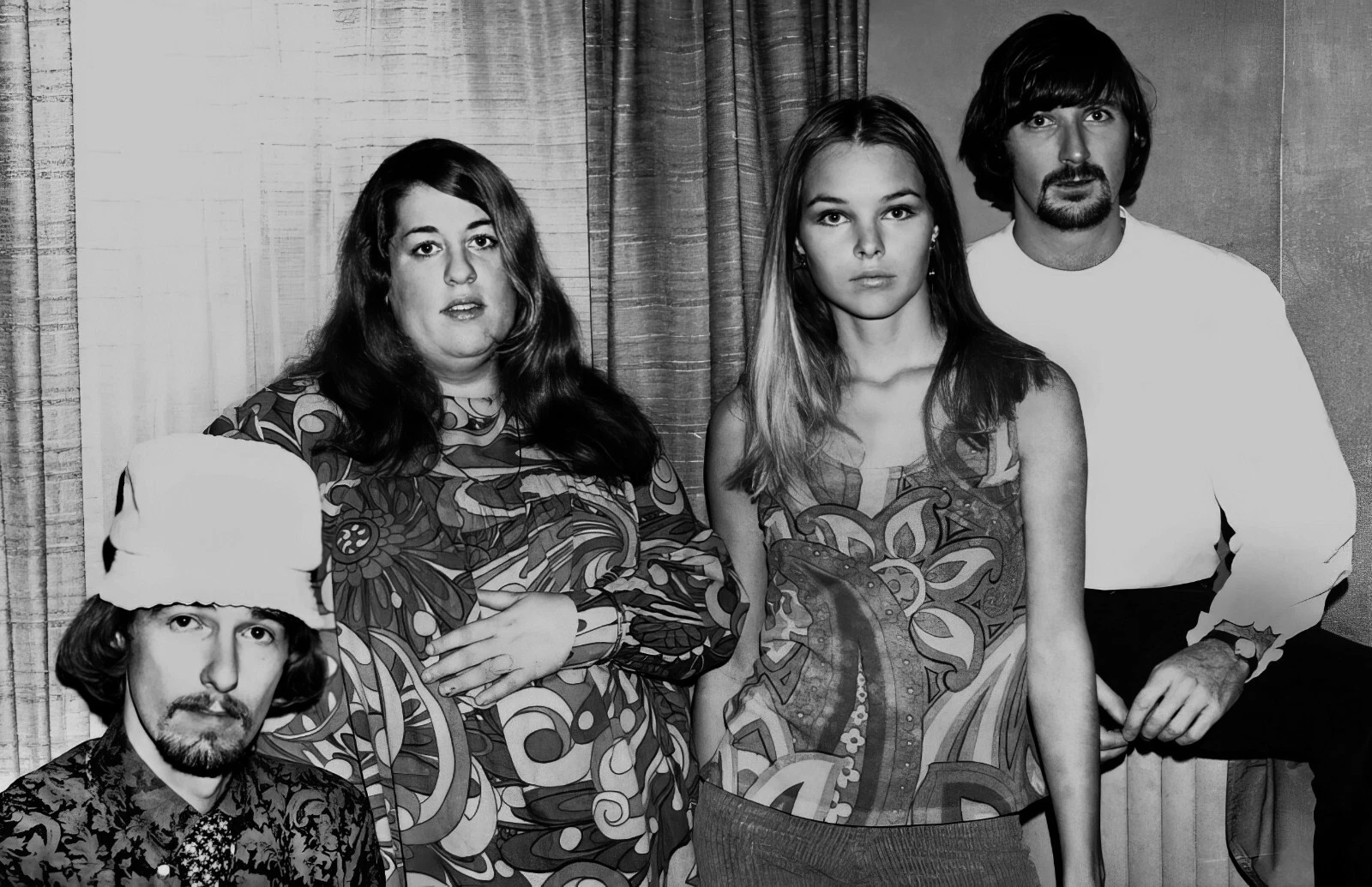 The Mamas And The Papas Poster 24x36 Inch Photo Rare Wall Art Print