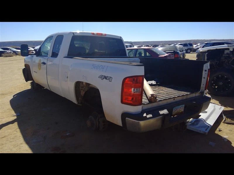 Used Fuel Injection Throttle Body fits: 2013 Chevrolet Silverado 2500 pickup Thr - Imagem 4 de 4