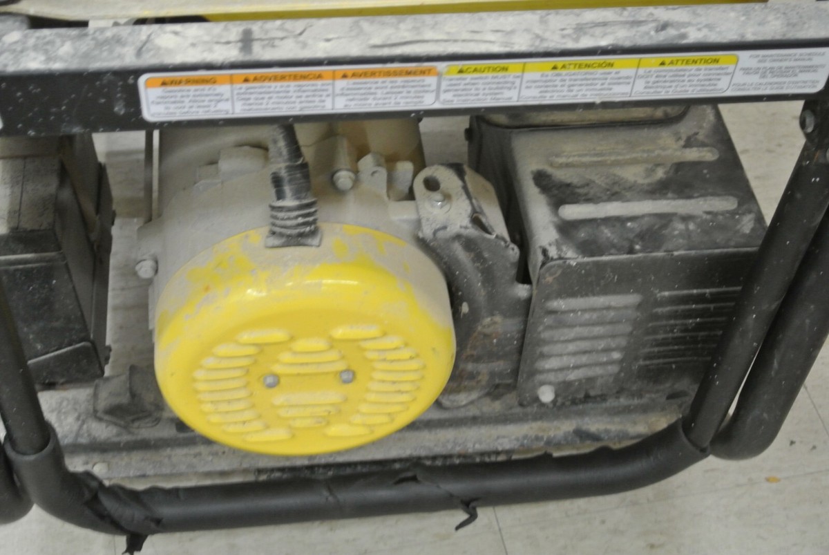 Champion 100155 9000W Dual Fuel Generator, (G122728-1 ARO LOC. CTR