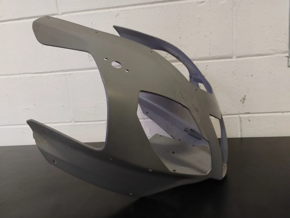 CUPOLINO CARENA ANTERIORE GREZZO PER APRILIA RSV 1000 R ANNI 2004 2005 2007 - Immagine 4 di 4