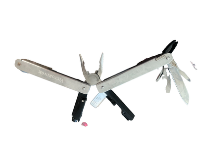 #ad Victorinox AutoTool Swiss Army Automotive Multi Tool Rare Discontinued $116.00