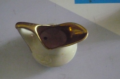 VTG Pearl China Co, White Iridescent 22kt Gold Creamer and Sugar Set Lusterware - Picture 2 of 3