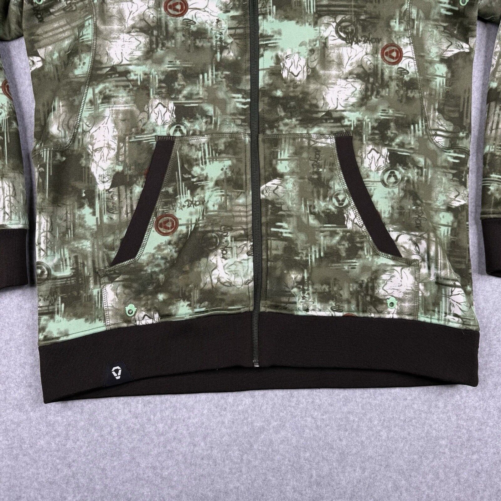 Picture 3 of 17