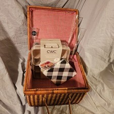 Reduced  Picnic Basket, Traditional, w/ New SNACKLE BOX, Great for Charcuterie 