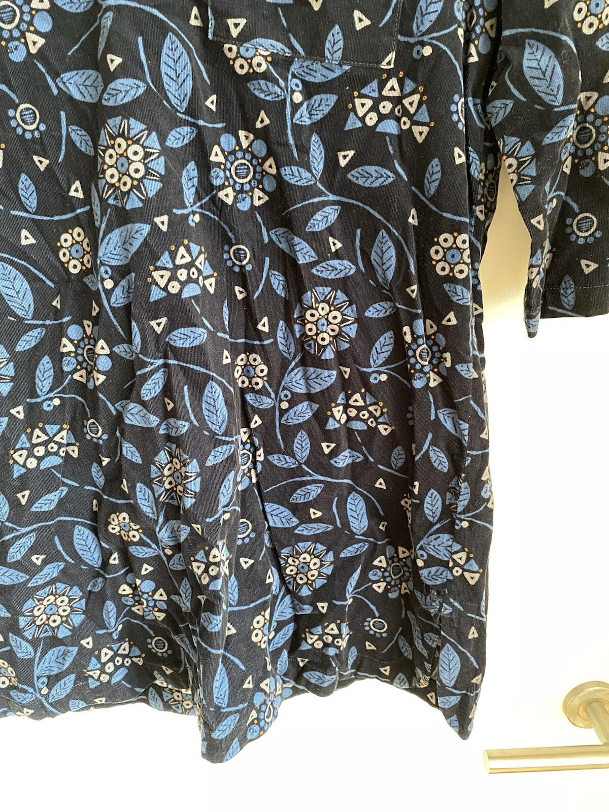 Picture 4 of 12