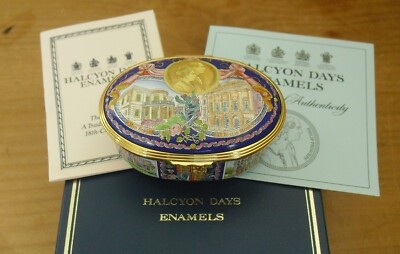 Boxed Ltd Ed Halcyon Days Royal Residences QEII 80. Geburtstag Emaille Box 2 7/8''