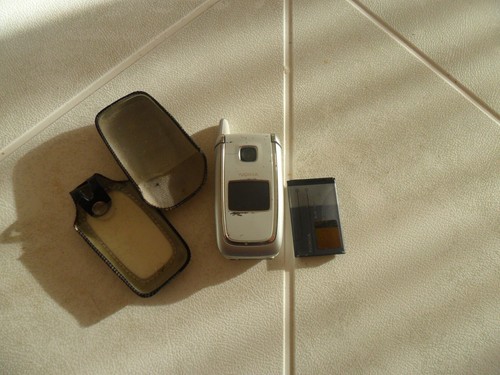 LG KG370 PLUS NOKIA 6101 PHONES - Picture 18 of 19