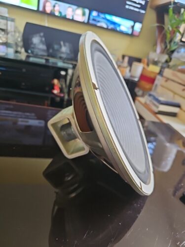 (1) Vintage 12" AlNiCo Pioneer 30-25F-2 Woofer from Speaker CS-77 - Picture 2 of 6