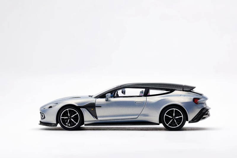 アストンマーチン Zagato 1/18 ミニカー 新品 2025 King Model 1/64 Aston Martin Vanquish Zagato Shooting