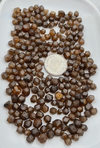 85g Nice Quality Of Natural Freeform Garnet Crystals From Mohmand Pakistan - Picture 7 of 8