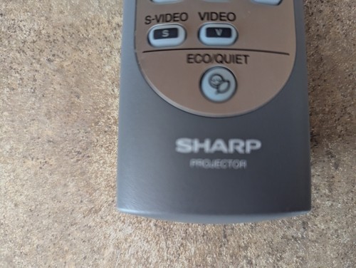 SHARP RRMCGA502WJSA PROJEKTOR-FERNBEDIENUNG i5-6 (7) x - Bild 2 von 9