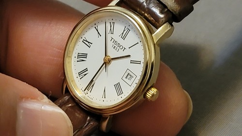 Tissot T825/925 Gold Plated Quartz Ladies Watch - Picture 3 of 6