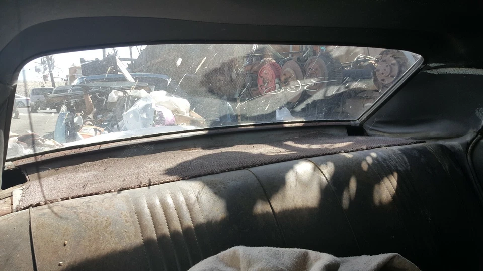 Pontiac Catalina 68 1968 4 puertas trasero cristal transparente sin tinte CON MOLDURAS Foto 4 de 4