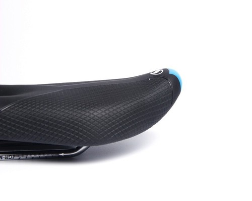Black Road Bike Triathlon Time Trial MTB Road Bicycle Saddle LOVE - Picture 6 of 11