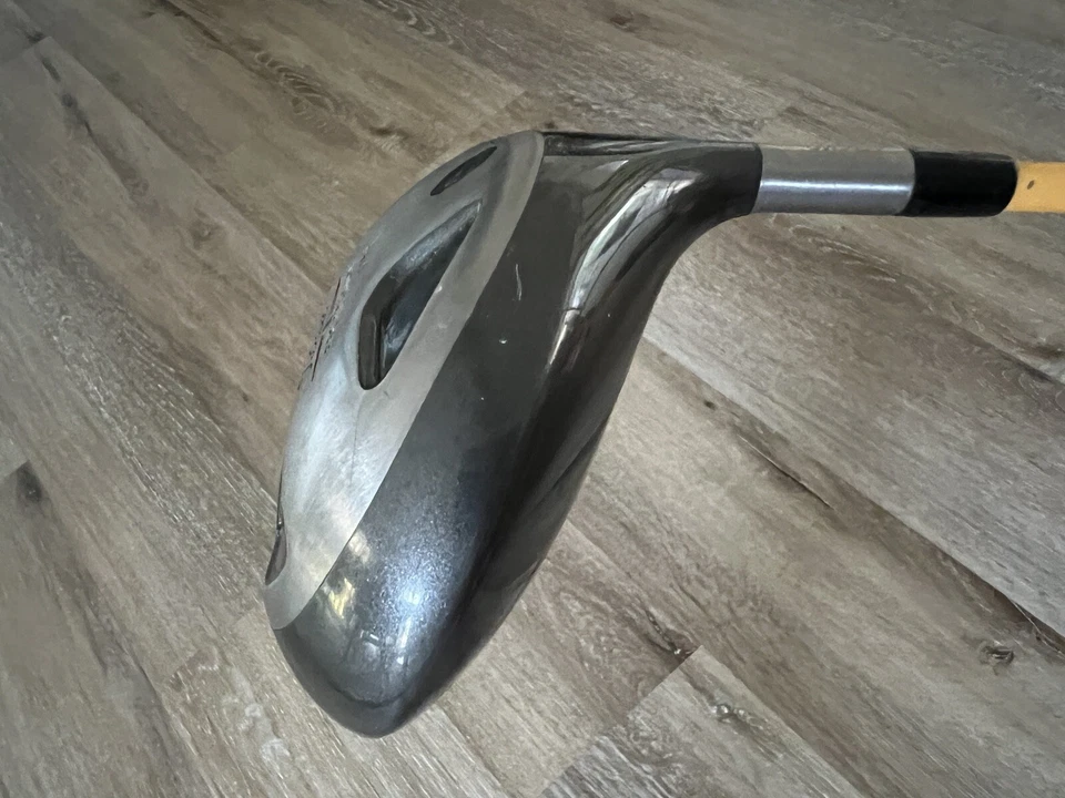 Titleist Pro Titanium 975J 8.5* Driver 46” Proforce 65 Gold Graphite Shaft RH - Image 3 of 4