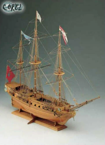 Navi di modellismo statico scala 1:4