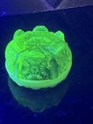 Old Davidson Pearline Yellow Uranium Vaseline Lady Chippendale Salt cellar — photo 8